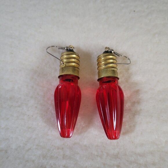 Vintage Large Hard Molded Plastic Red Christmas Bulb Dangle Earring - Picture 3 of 4